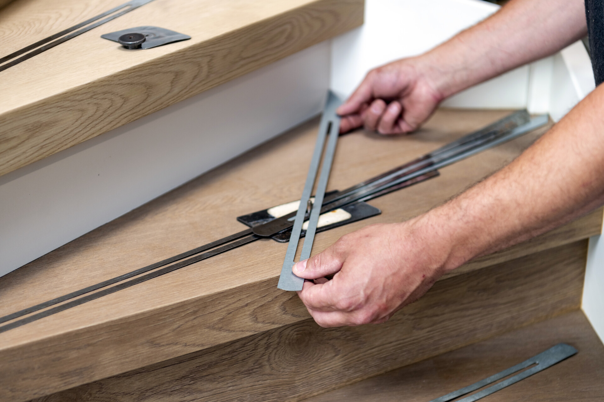 STAIRCASE RENOVATION SPECIALIST